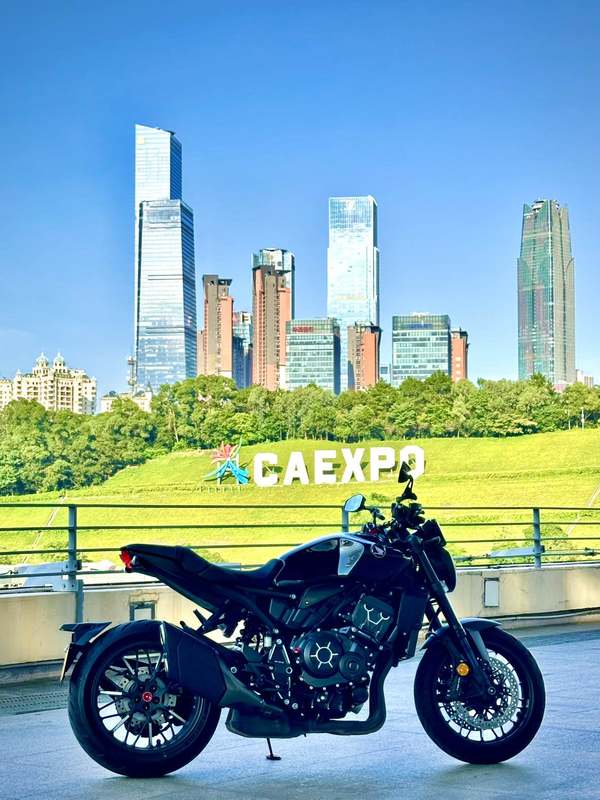 二手本田CB1000R