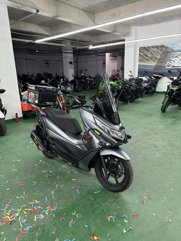 二手豪爵UHR150