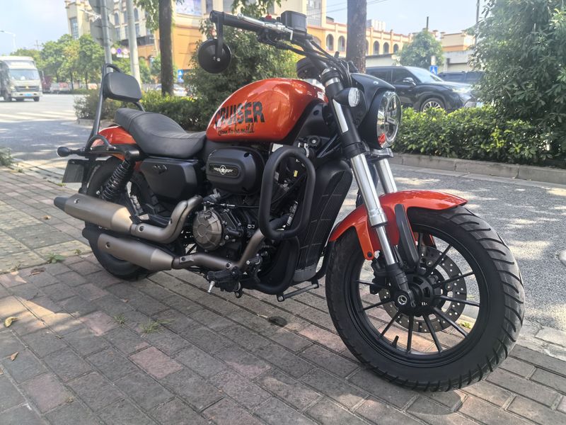 二手QJMOTOR闪300