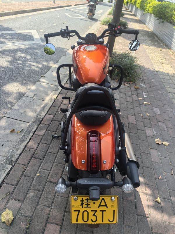 二手QJMOTOR闪300