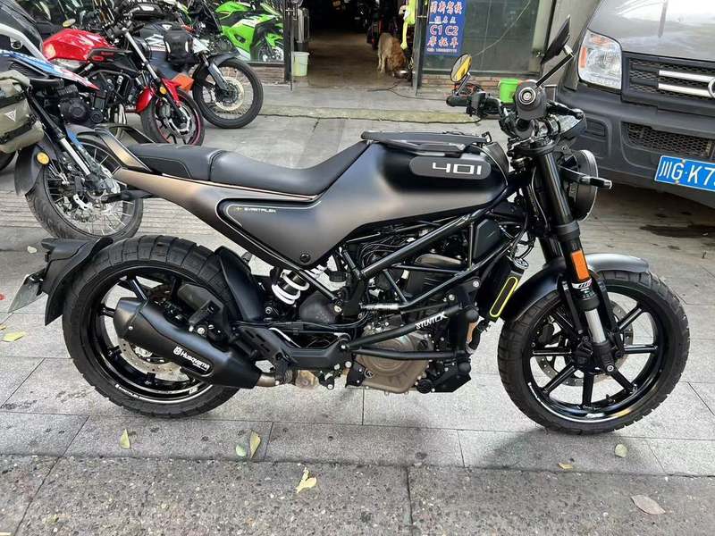 二手HUSQVARNA黑箭 401