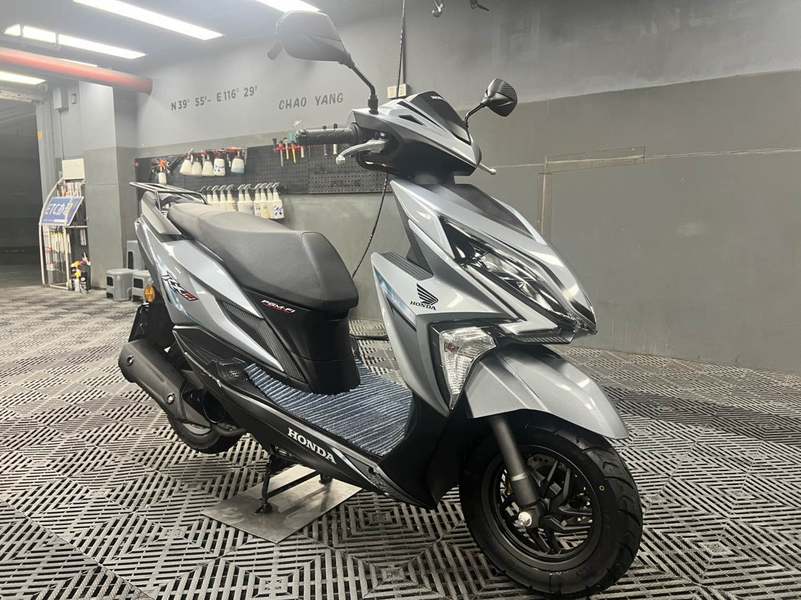 二手新大洲本田裂行 RX125Fi
