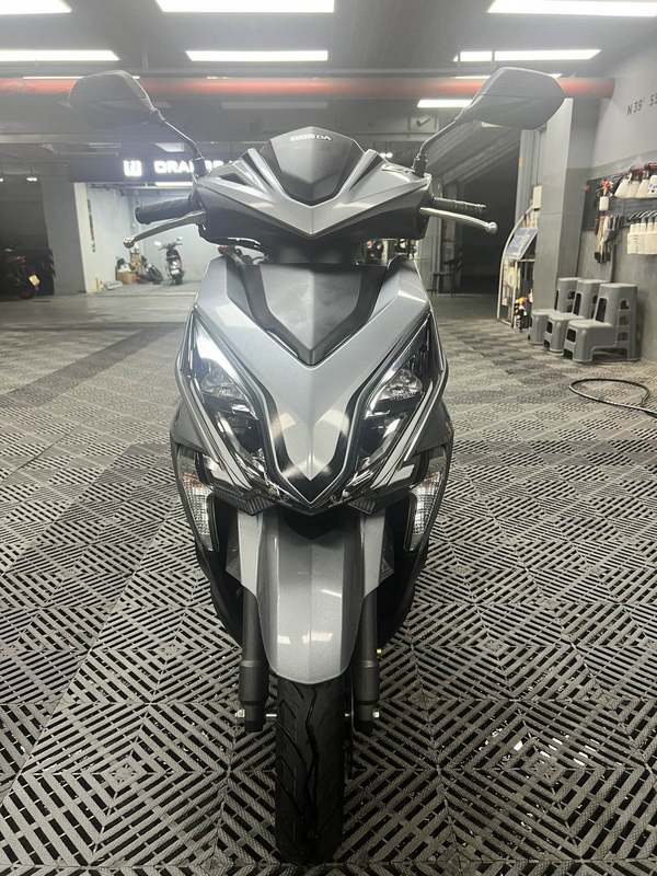 二手新大洲本田裂行 RX125Fi