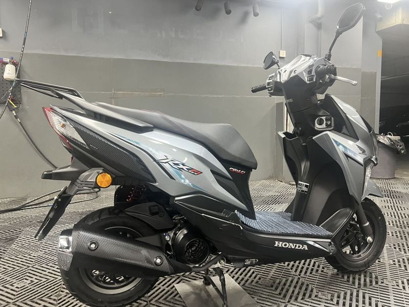 二手新大洲本田裂行 RX125Fi
