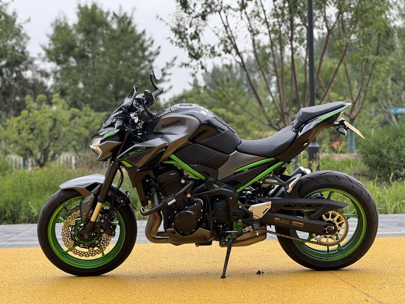 二手川崎Z900