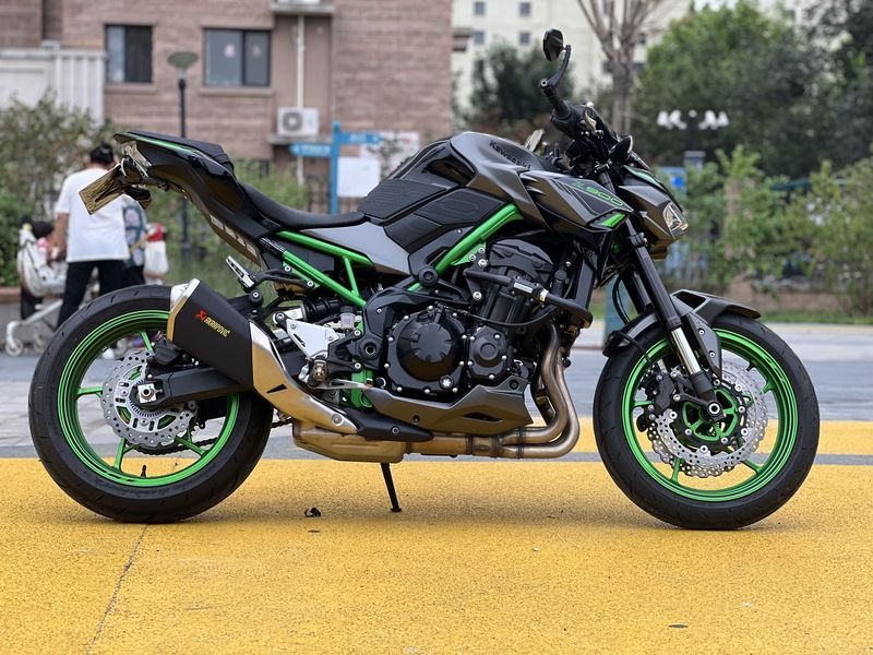 二手川崎Z900