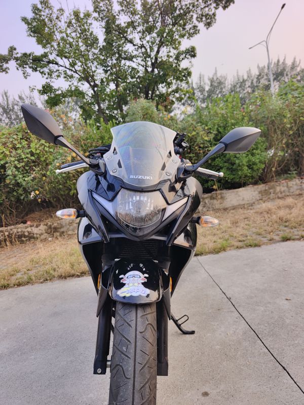 二手豪爵铃木GSX250R