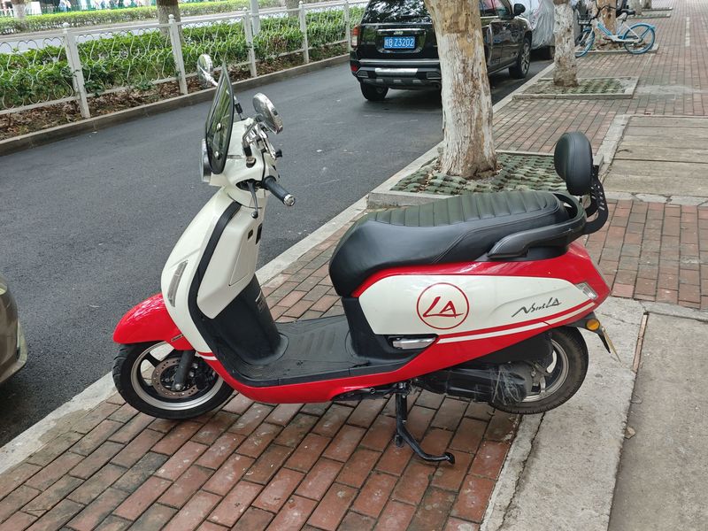 二手新大洲本田NS125LA