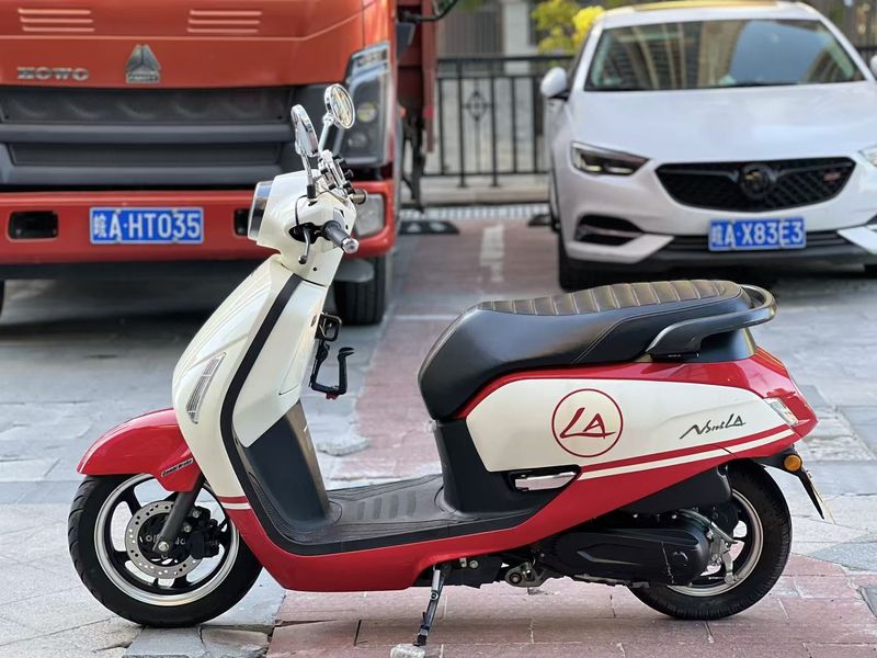 二手新大洲本田NS125LA