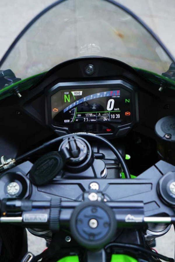 二手川崎Ninja ZX-10R