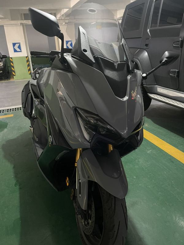 二手雅马哈TMAX