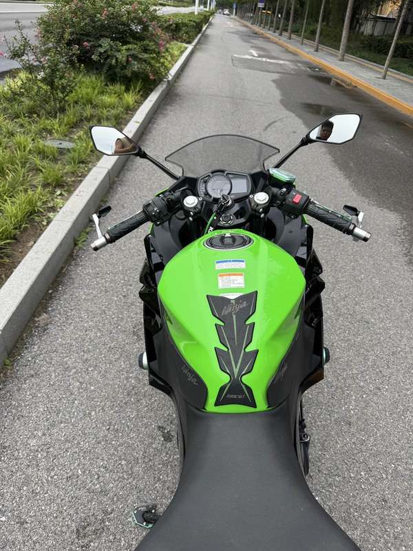 二手川崎Ninja 400
