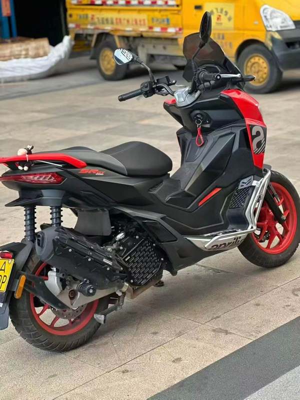 二手阿普利亚SR GT 200
