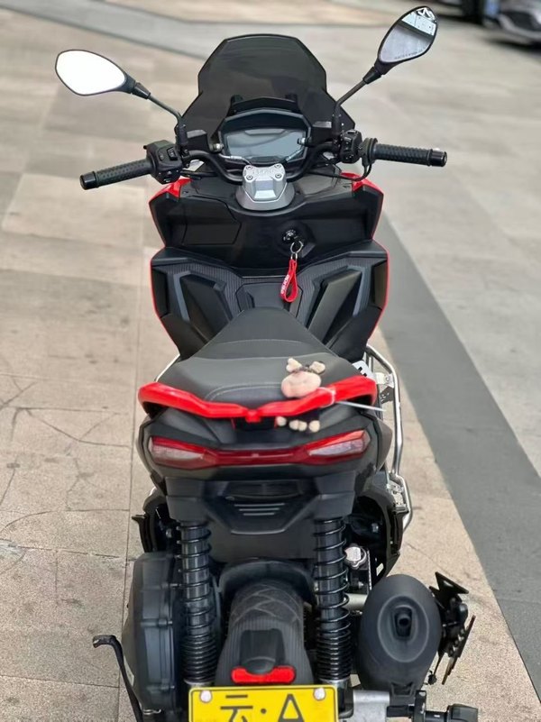 二手阿普利亚SR GT 200