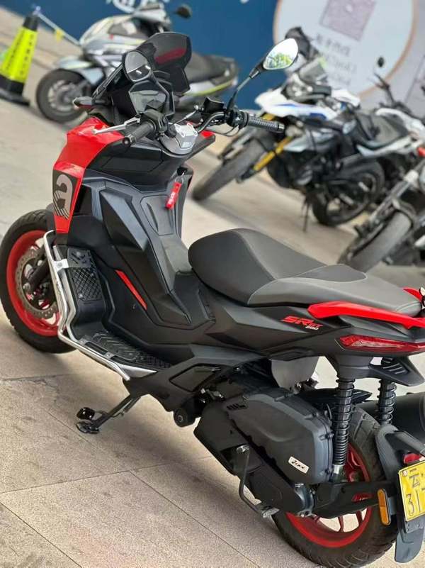 二手阿普利亚SR GT 200