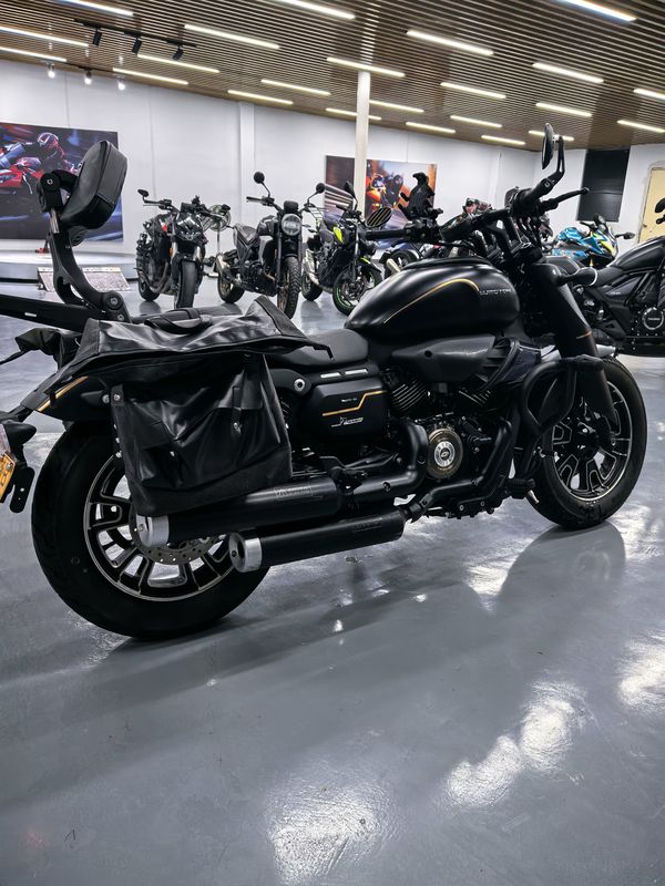 二手QJMOTOR闪400