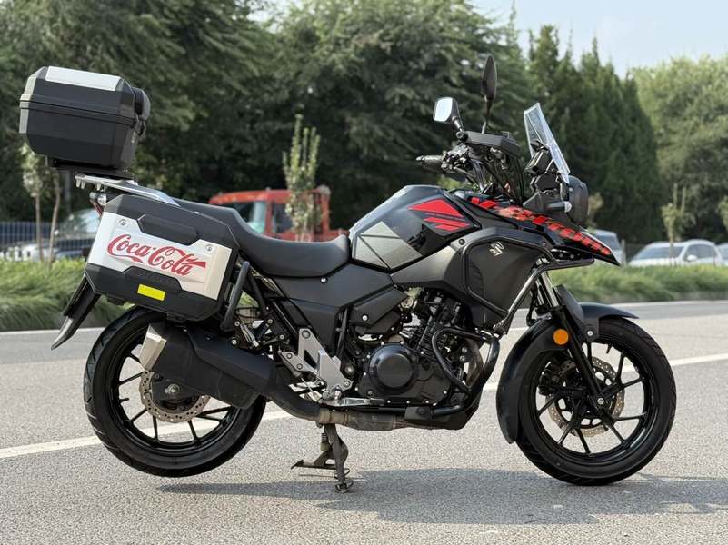 二手豪爵铃木DL250
