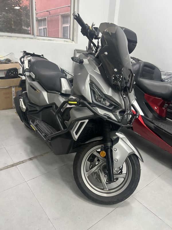 二手三阳哈士奇 Husky ADV150