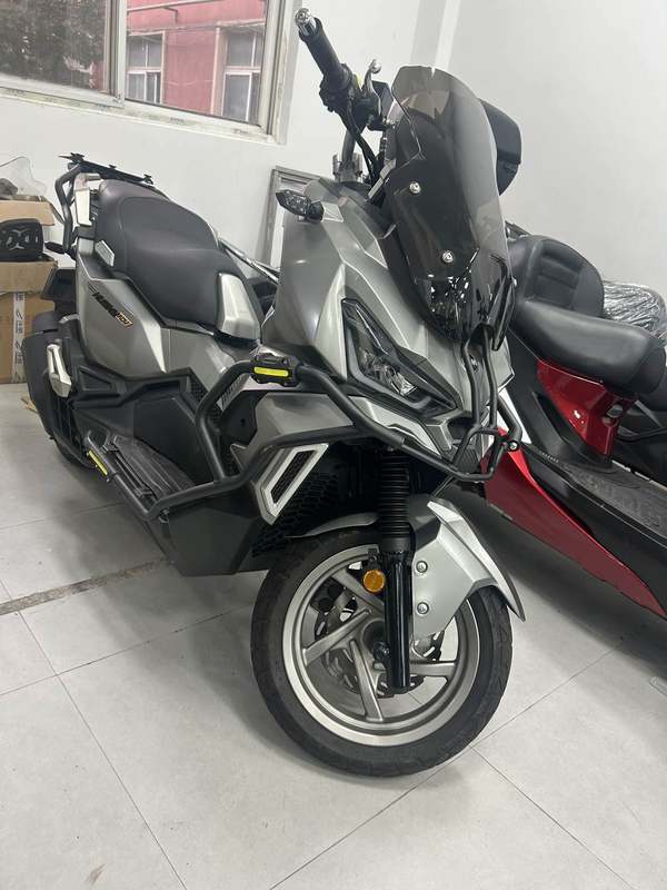 二手三阳哈士奇 Husky ADV150