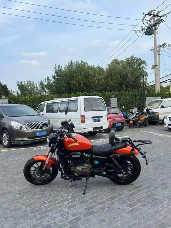 二手QJMOTOR闪300