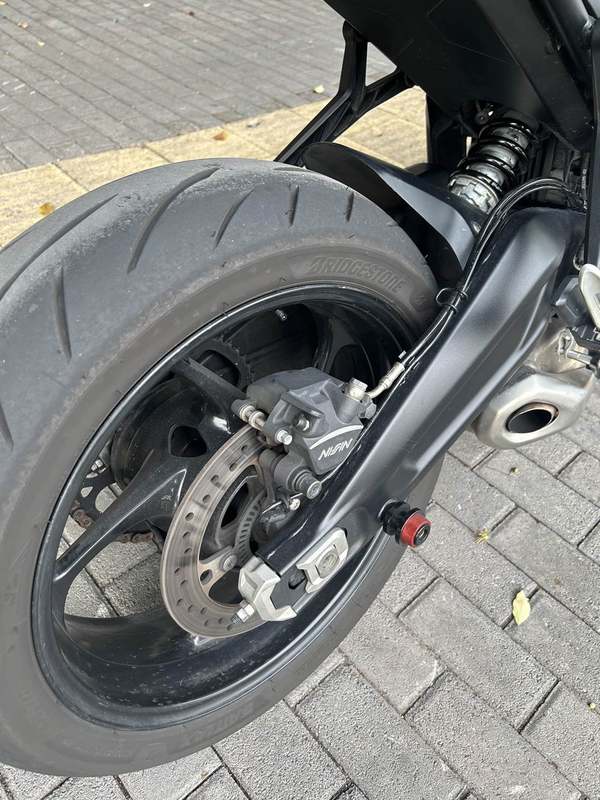 二手凯旋Trident 660