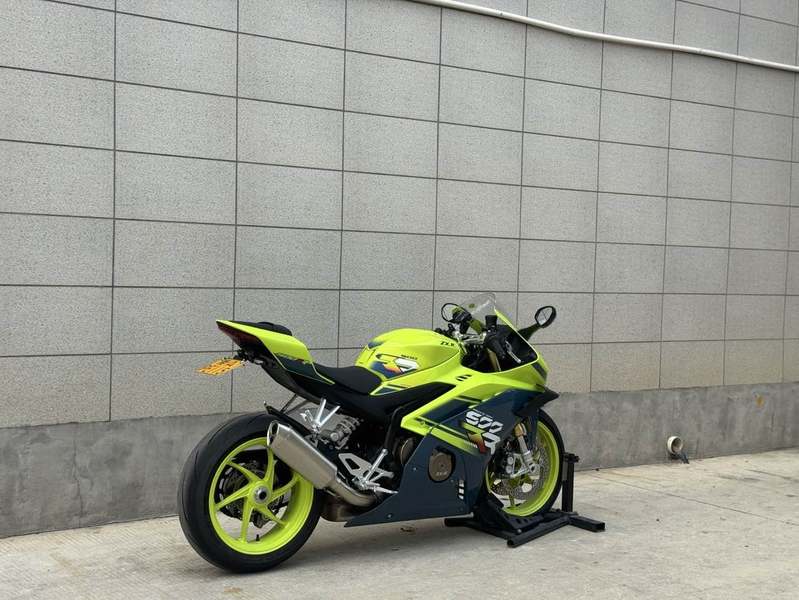 二手张雪机车500RR
