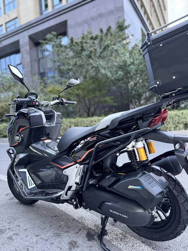 二手QJMOTOR鸿250ADV