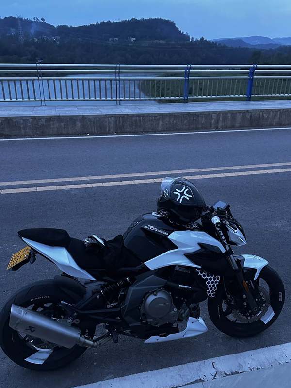 二手春风650NK