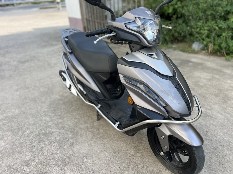 二手豪爵USR125 