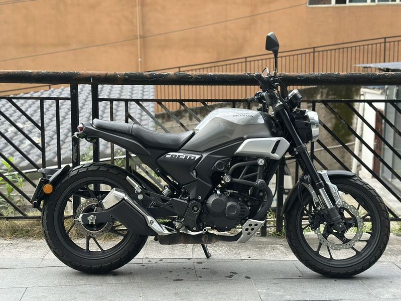二手新大洲本田CBF190TR