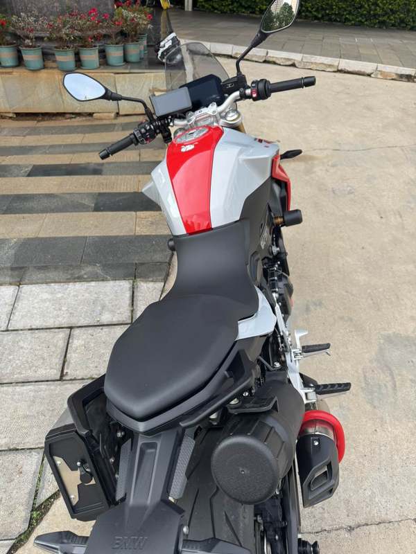二手宝马F 900 R