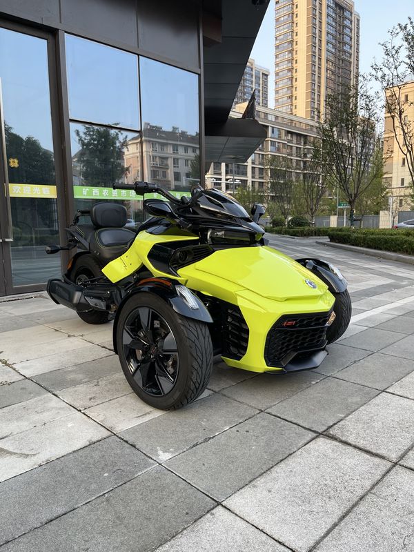 二手庞巴迪Spyder F3 
