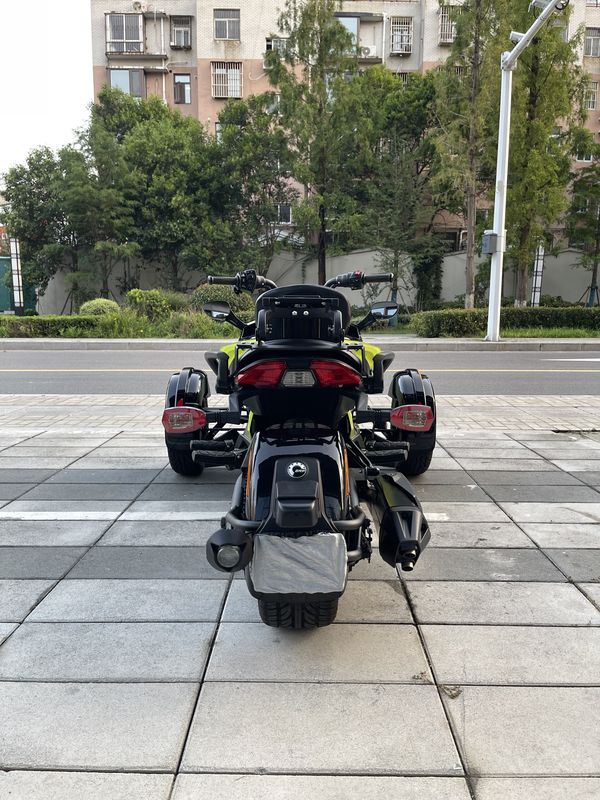 二手庞巴迪Spyder F3 