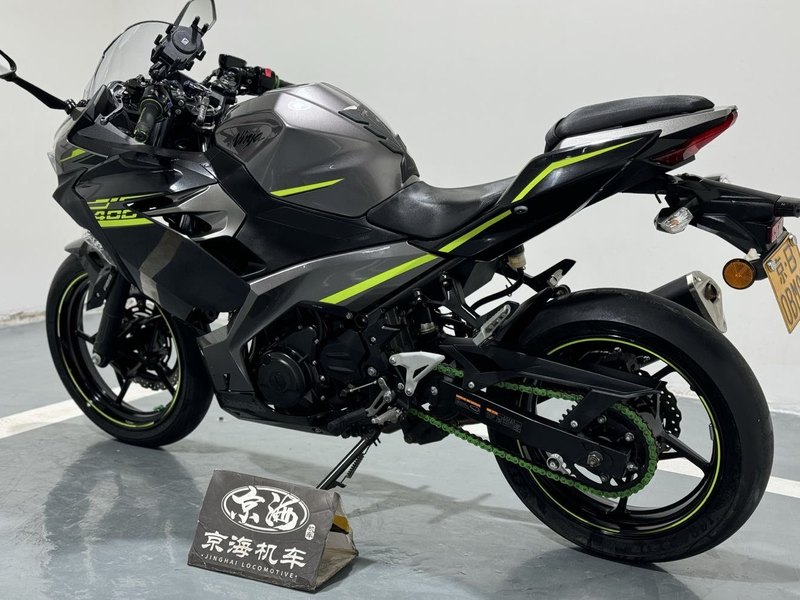 二手川崎Ninja 400