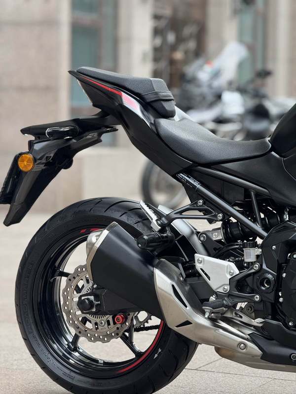 二手川崎Z900