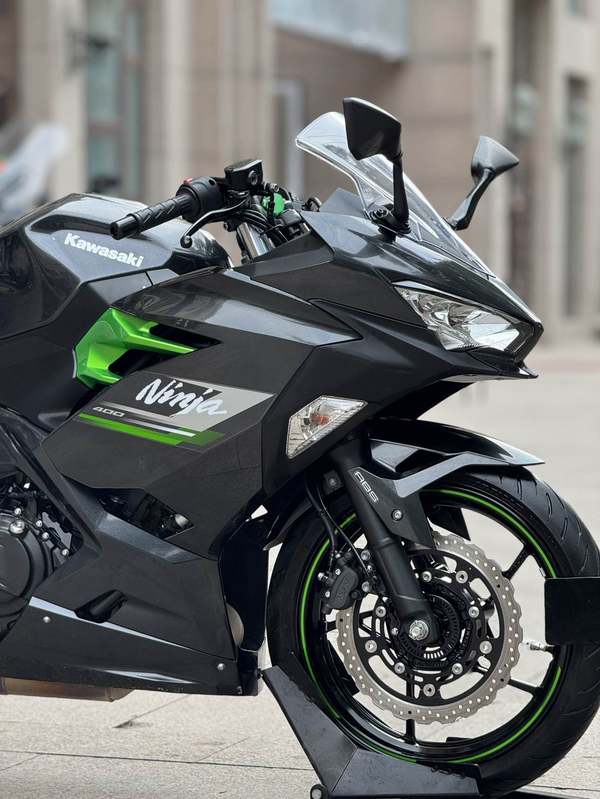 二手川崎Ninja 400