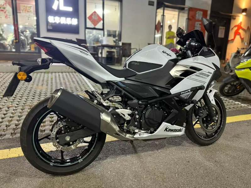 二手川崎Ninja 400