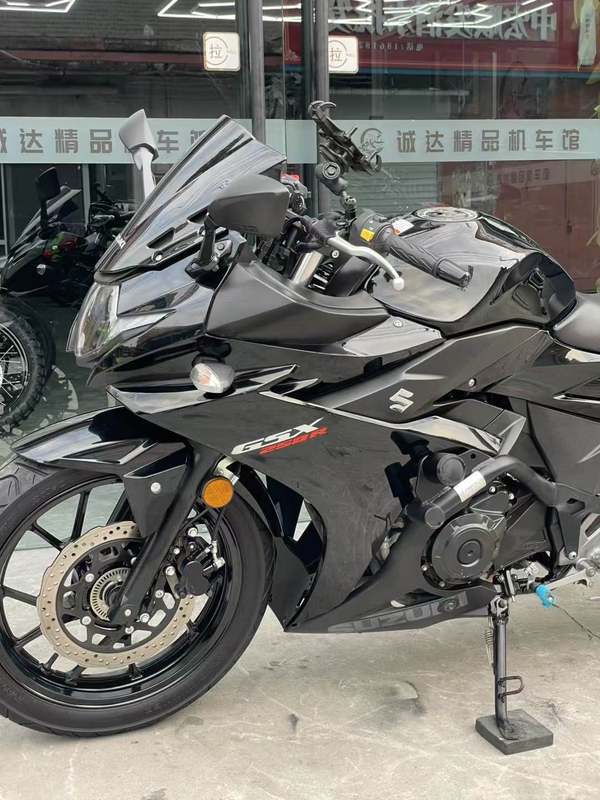 二手豪爵铃木GSX250R