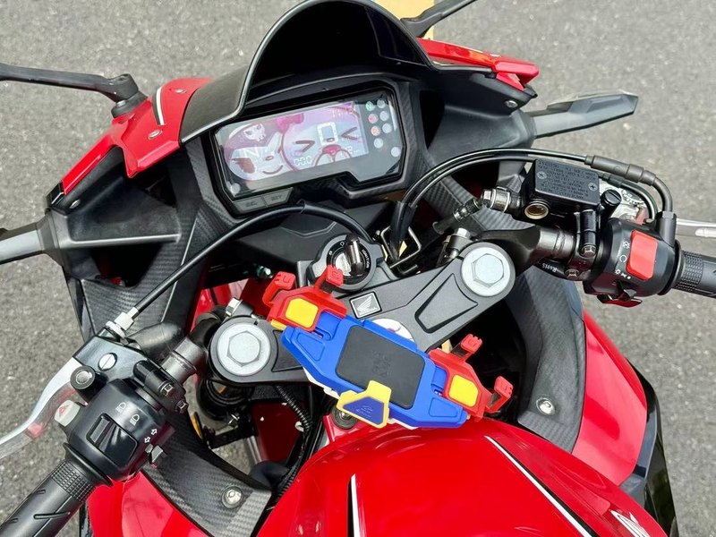 二手本田CBR400R