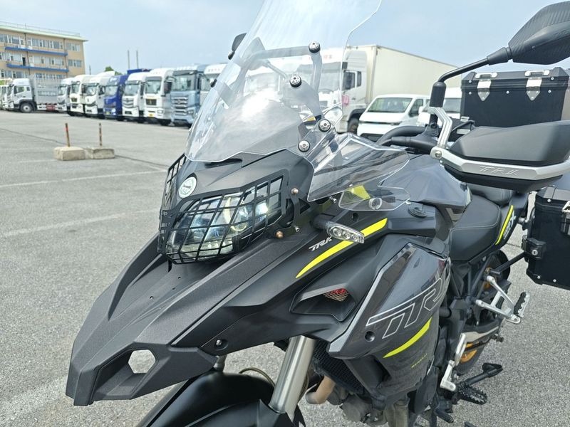 二手贝纳利金鹏 TRK502