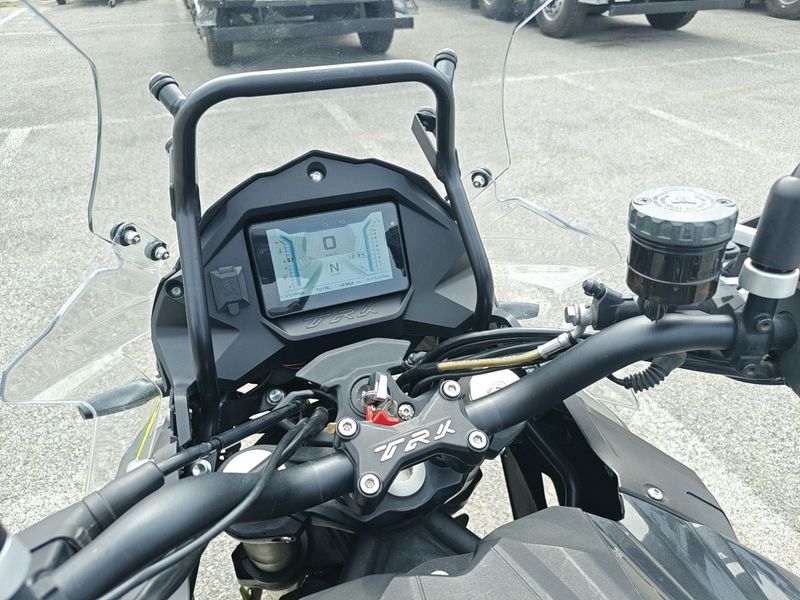 二手贝纳利金鹏 TRK502