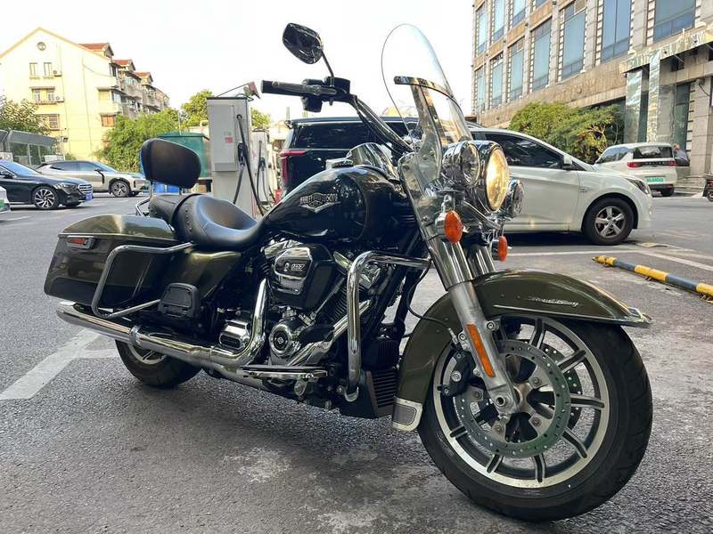 二手哈雷戴维森路王定制版 Road King Special