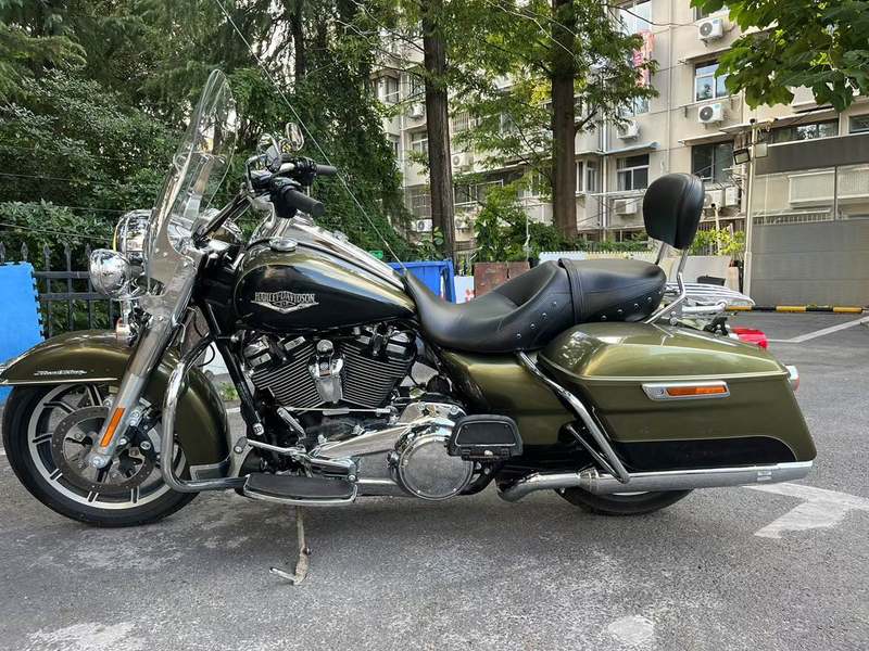 二手哈雷戴维森路王定制版 Road King Special