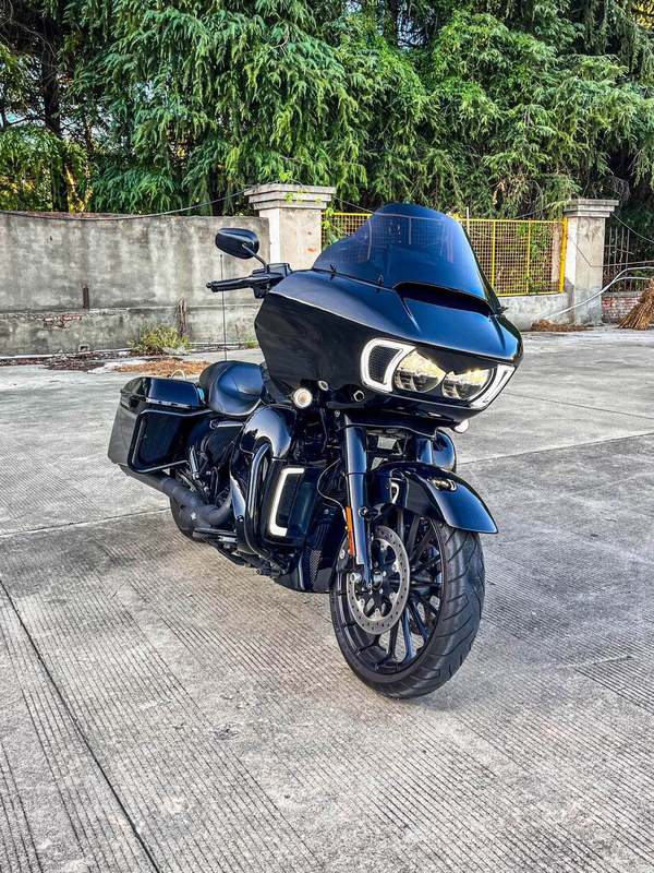 二手哈雷戴维森公路滑翔 Road Glide