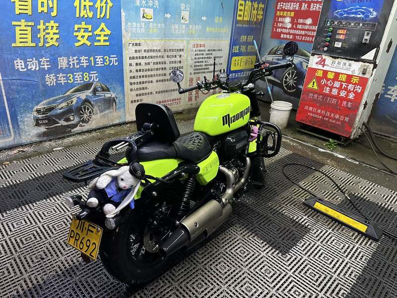 二手QJMOTOR闪300