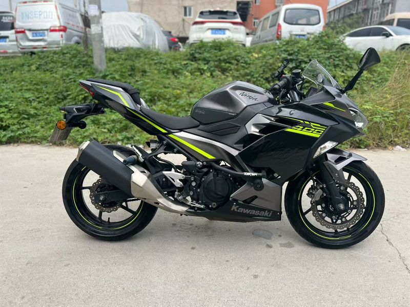 二手川崎Ninja 400