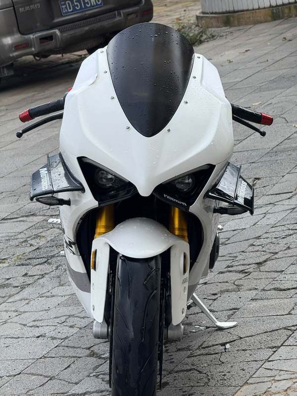 二手摩迪威800RS