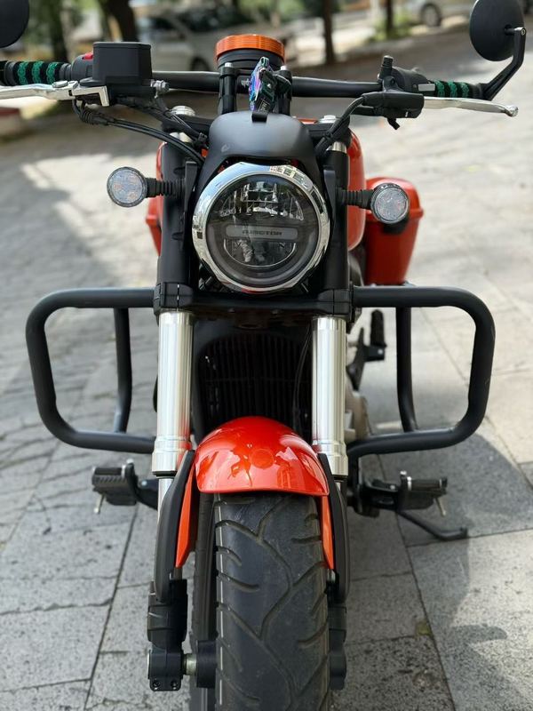 二手QJMOTOR闪300