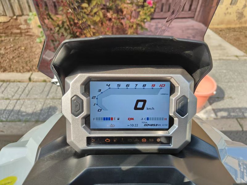 二手三阳哈士奇 Husky ADV150