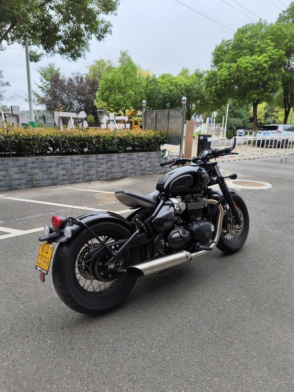 二手凯旋Bonneville Bobber